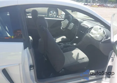 2001 Ford Mustang из США, поврежденный, VIN 1FAFP40461F256146